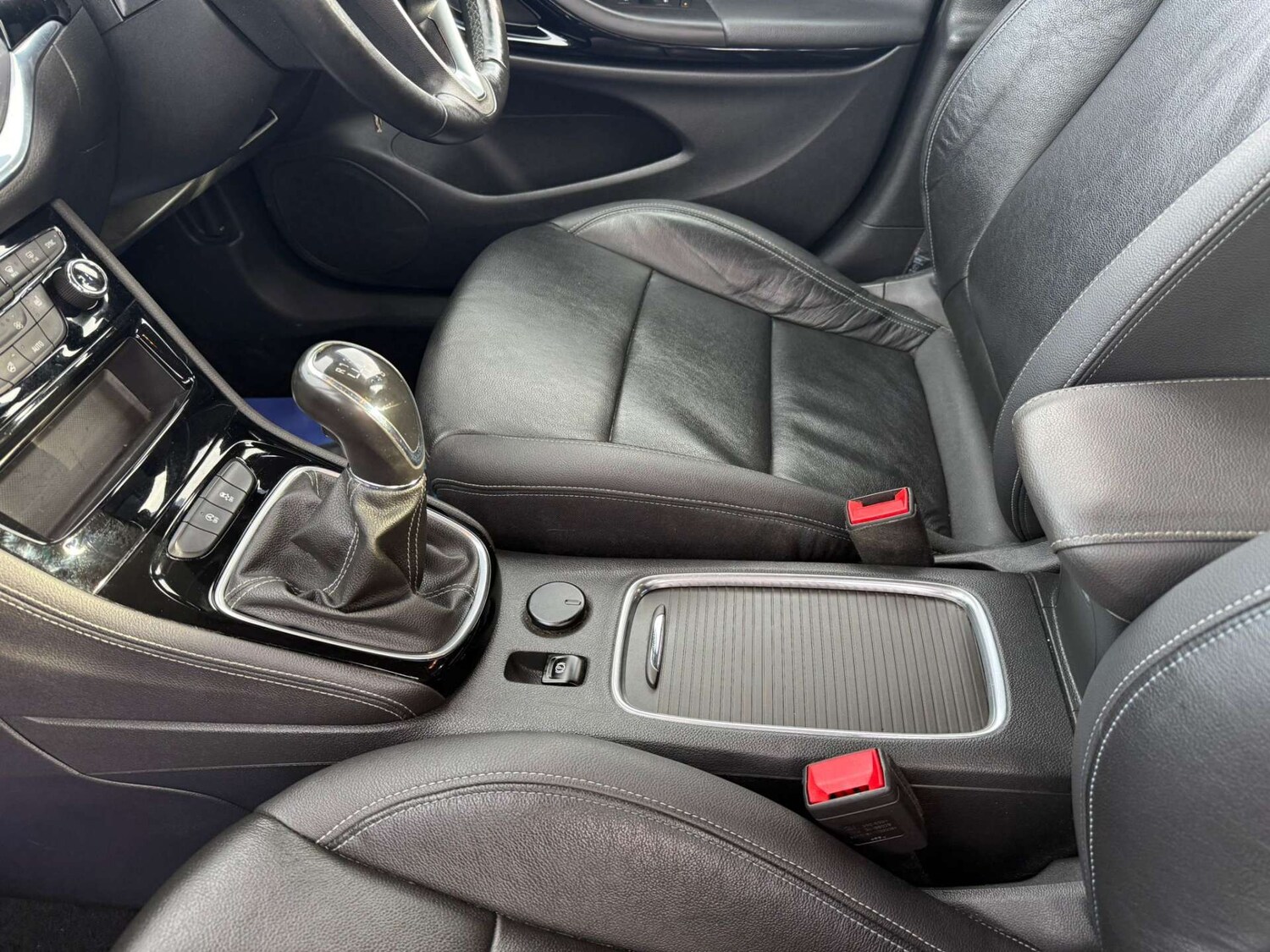 Used Vauxhall Astra 2018 for sale - 77880529: Photo 18