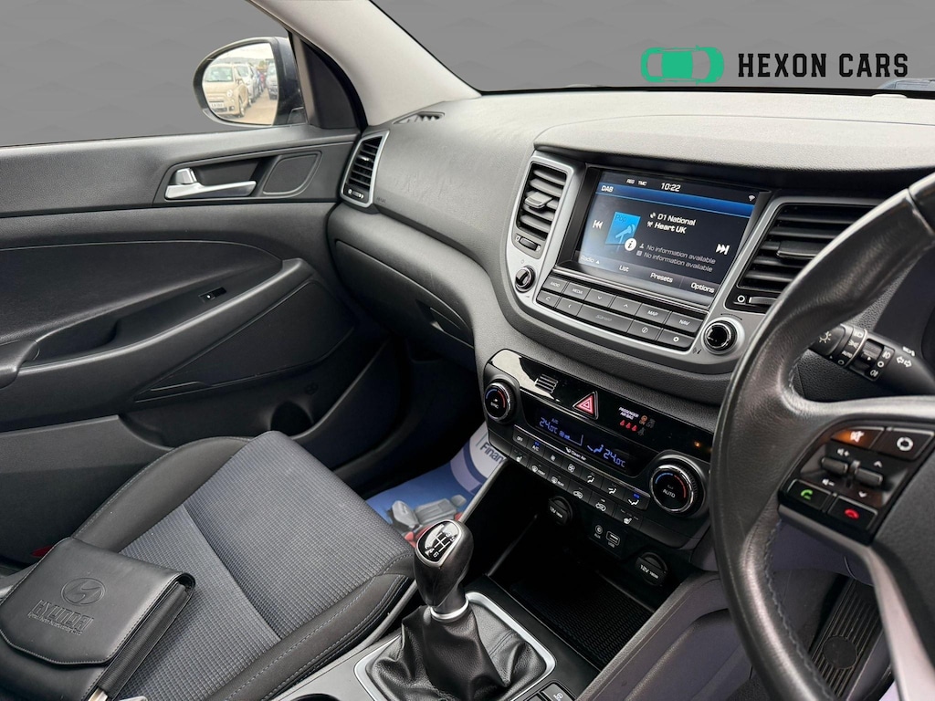 Used Hyundai TUCSON 2016 for sale - 75946887: Photo 8