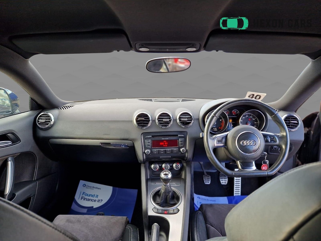 Used Audi TT 2011 for sale - 76452430: Photo 2