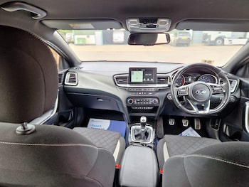 Used Kia Pro Ceed 2019 for sale - 76146328: Photo 2