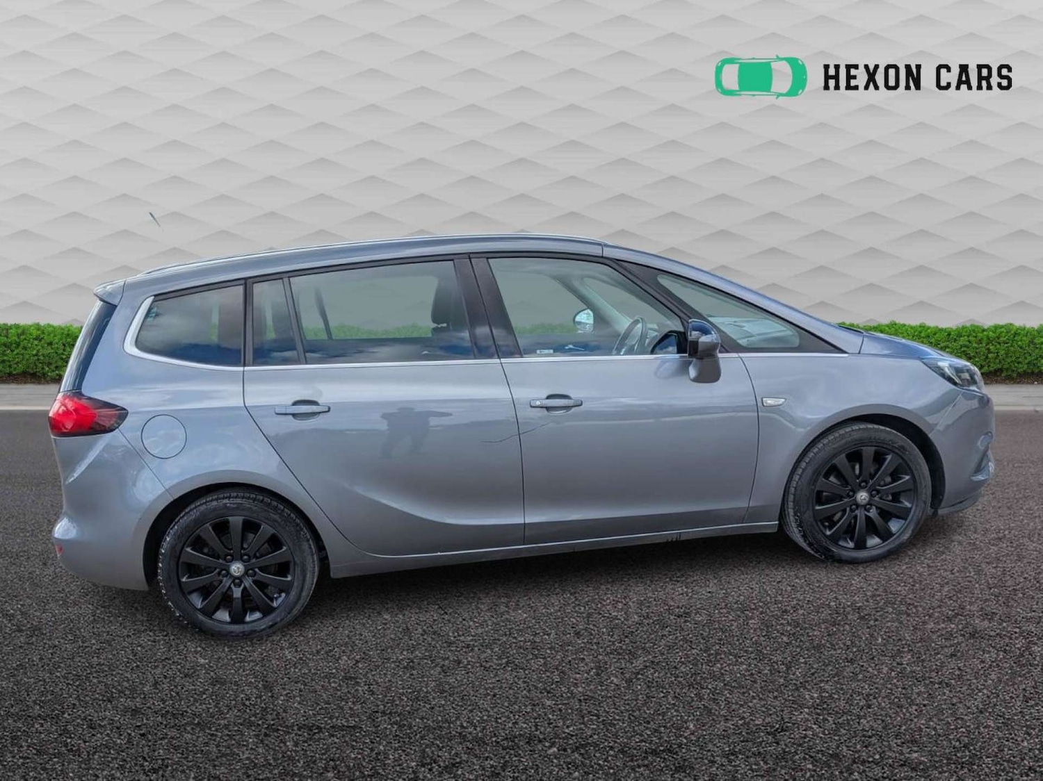 Used Vauxhall Zafira 2018 for sale - 78055146: Photo 3