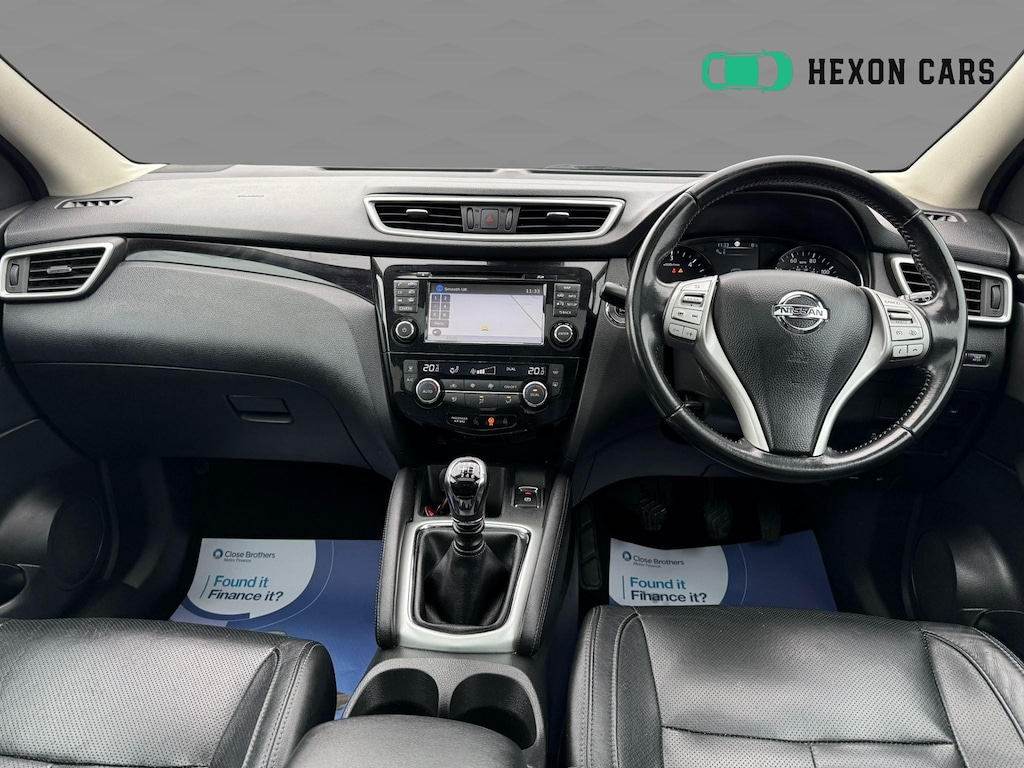 Used Nissan Qashqai 2017 for sale - 76355346: Photo 2