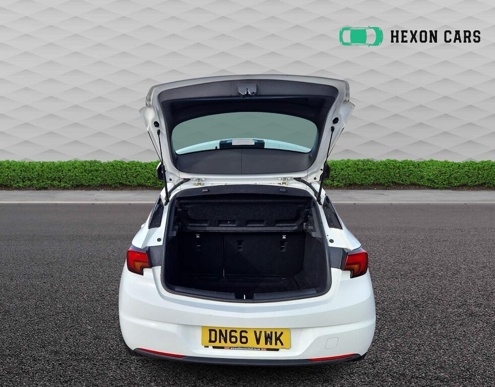 Used Vauxhall Astra 2017 for sale - 77485109: Photo 18