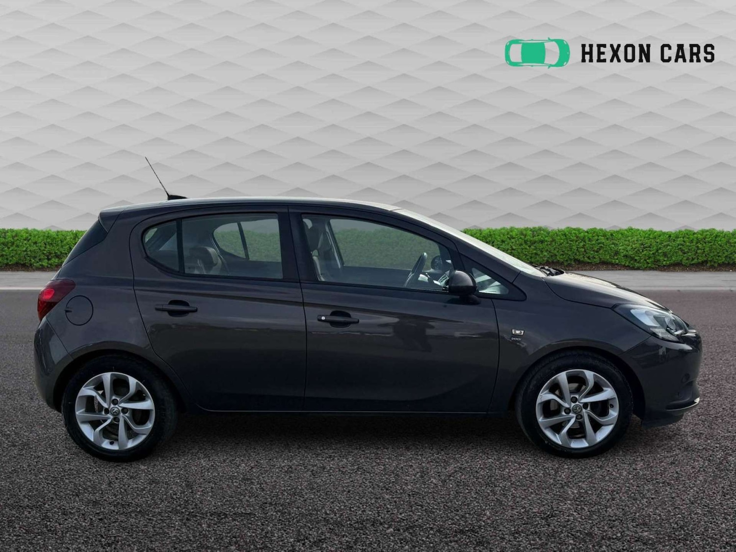 Used Vauxhall Corsa 2016 for sale - 77880503: Photo 3