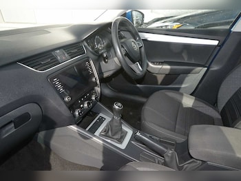 Used Skoda Octavia 2018 for sale - 76734263: Photo