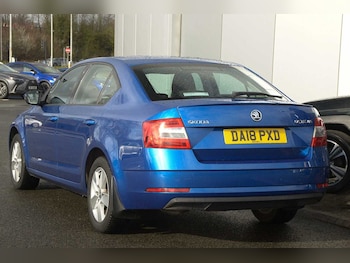 Used Skoda Octavia 2018 for sale - 76734263: Photo