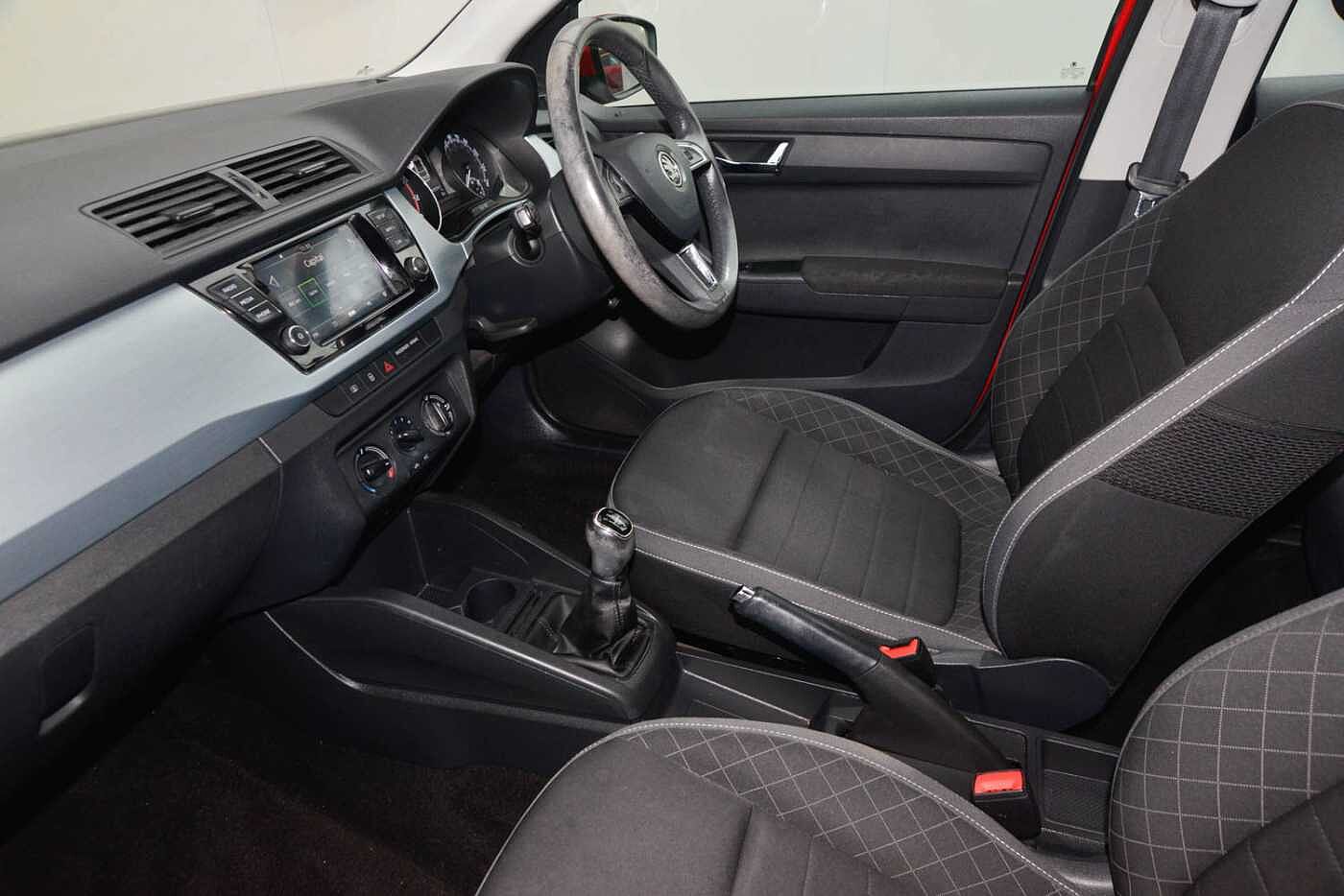 Used Skoda Fabia 2019 for sale - 76287475: Photo 2