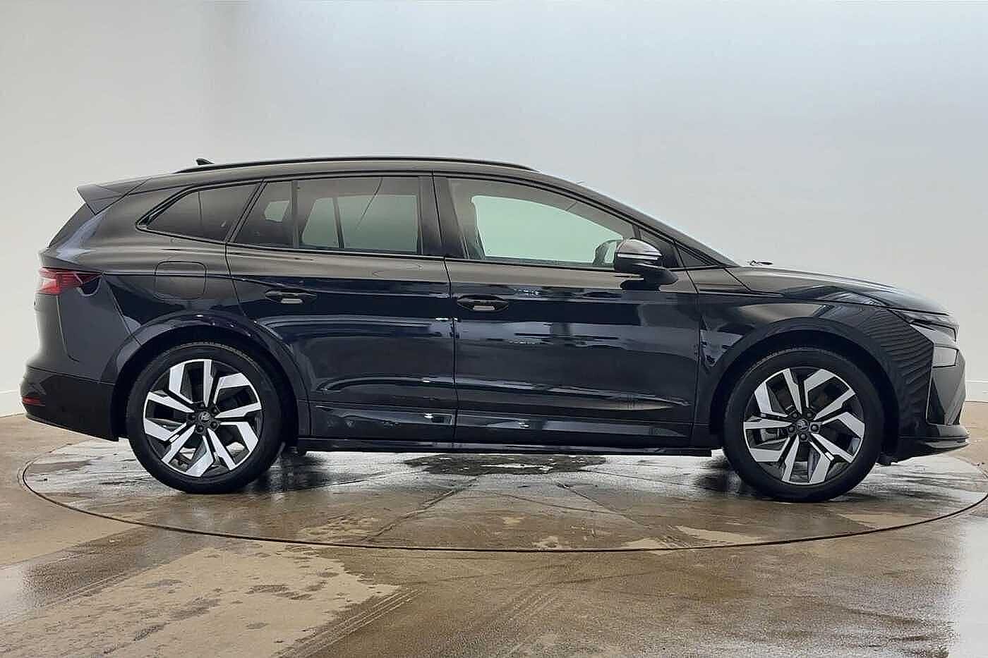 Used Skoda Enyaq 2025 for sale - 76845112: Photo 4