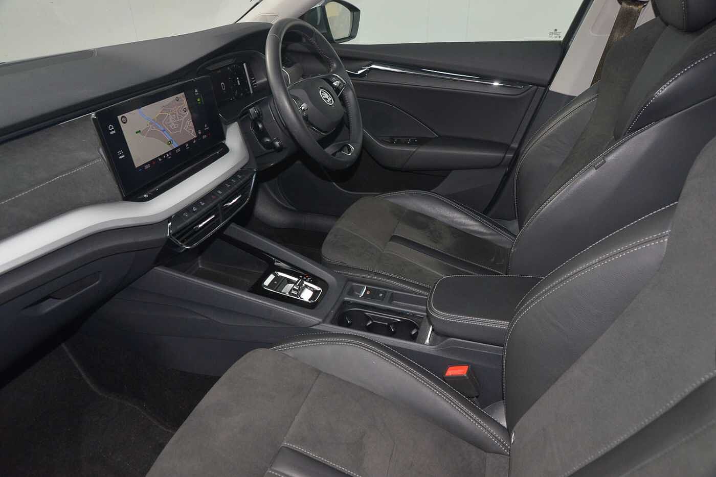 Used Skoda Octavia 2024 for sale - 76677623: Photo 2