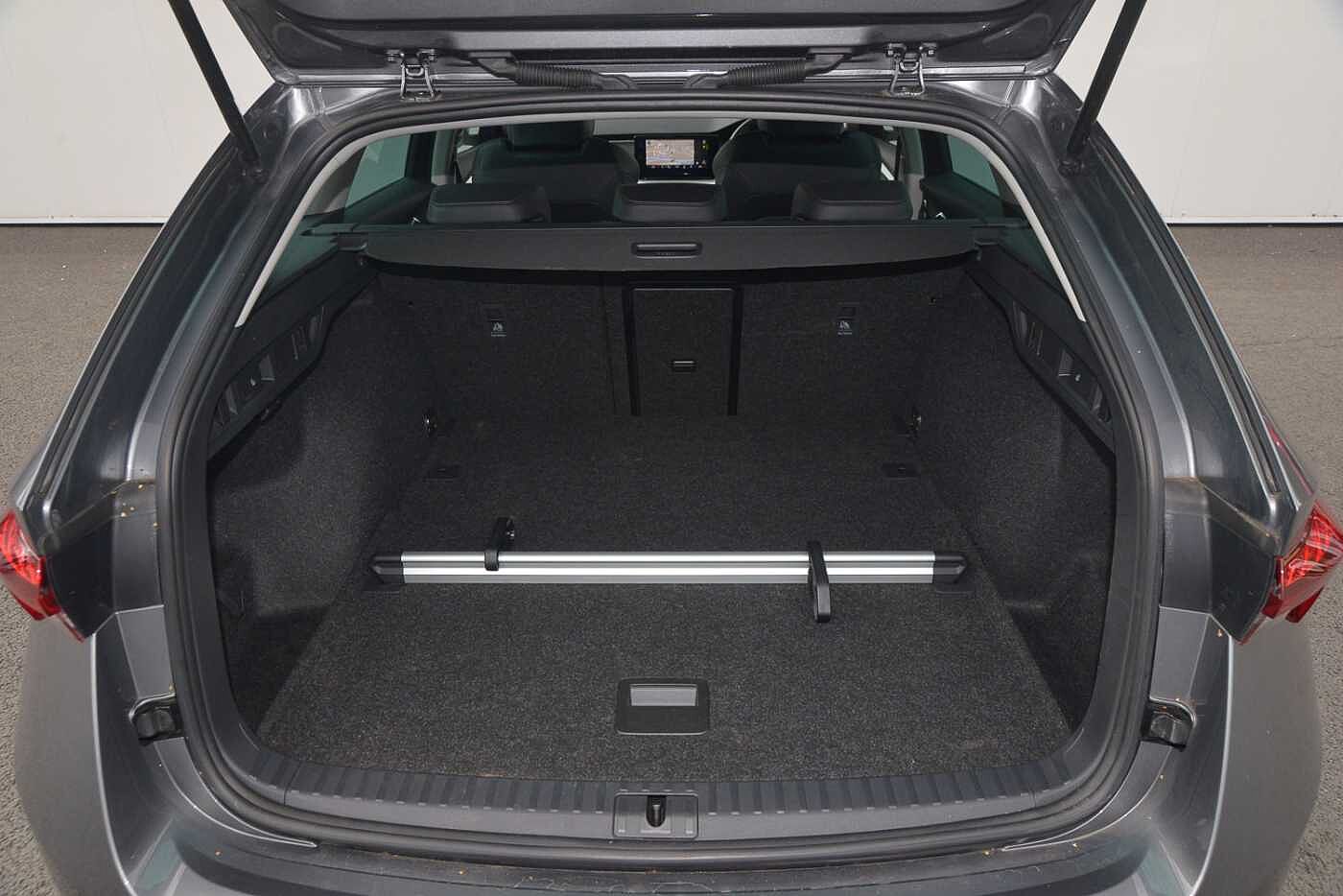 Used Skoda Octavia 2024 for sale - 76677623: Photo 9