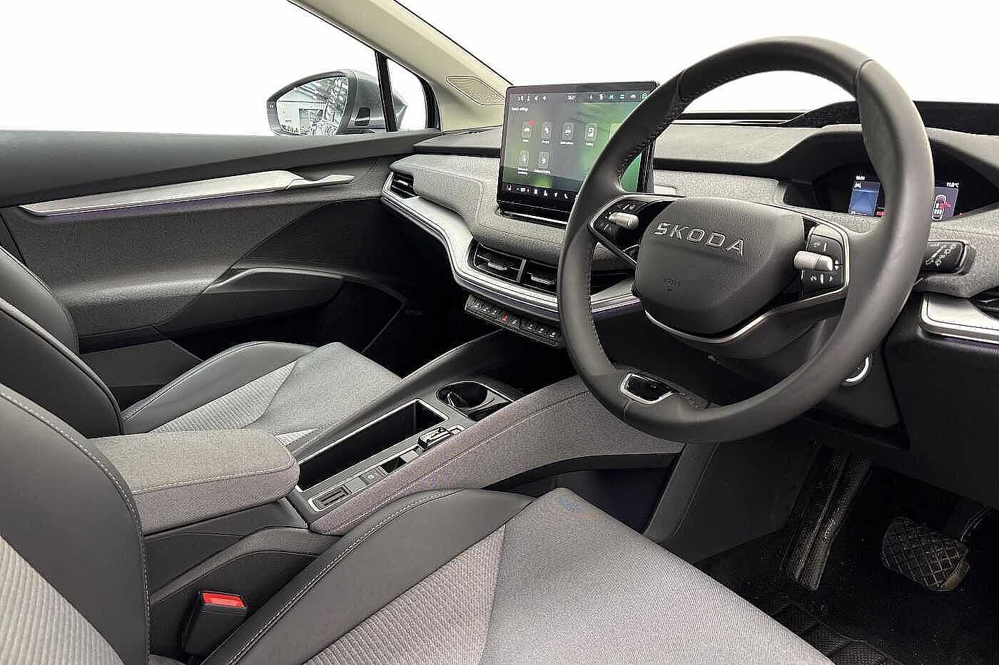 Used Skoda Enyaq 2025 for sale - 77961532: Photo 6