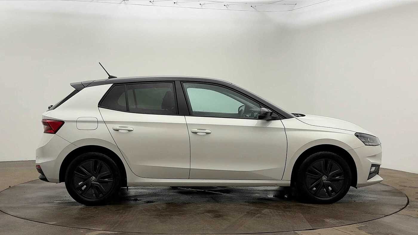 Used Skoda Fabia 2023 for sale - 77334444: Photo 4