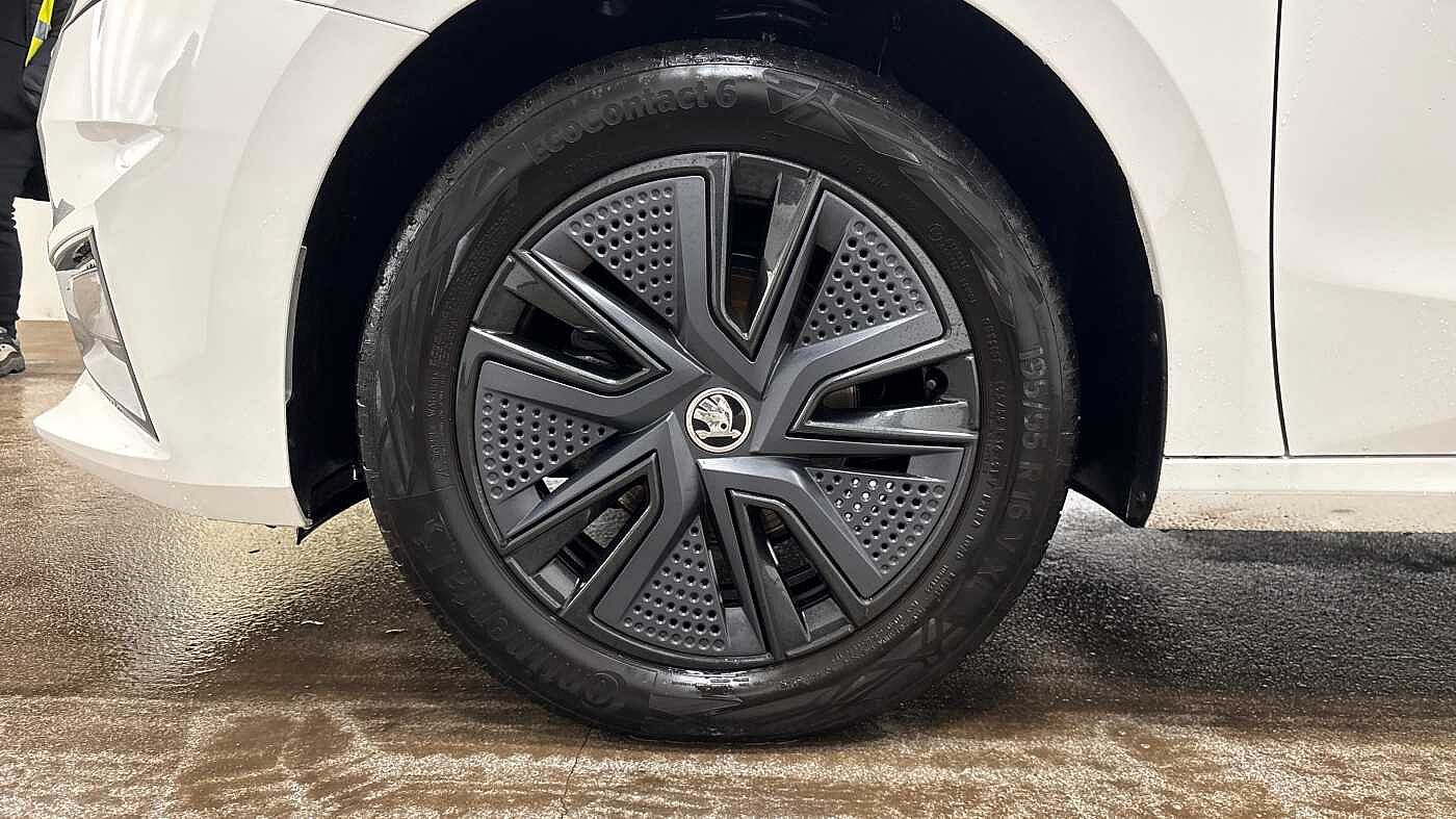 Used Skoda Fabia 2023 for sale - 77334444: Photo 5