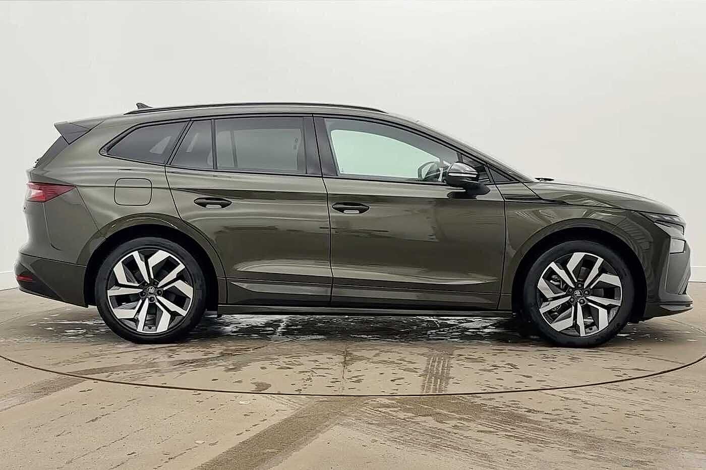 Used Skoda Enyaq 2025 for sale - 77961534: Photo 4