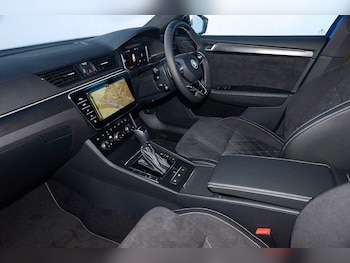 Used Skoda Superb 2022 for sale - 78249804: Photo