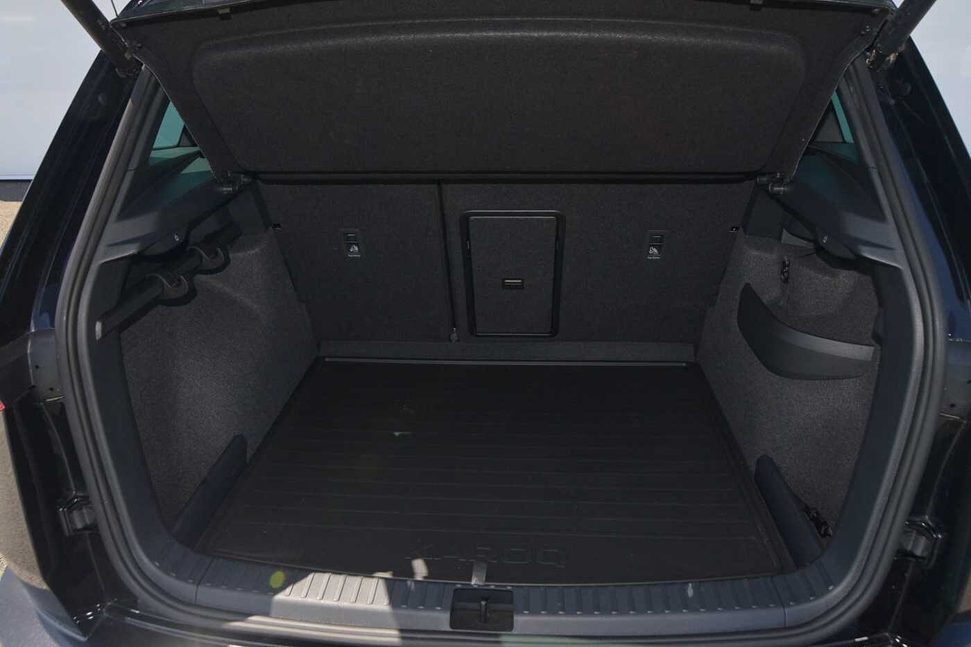 Used Skoda Karoq 2024 for sale - 76677829: Photo 9