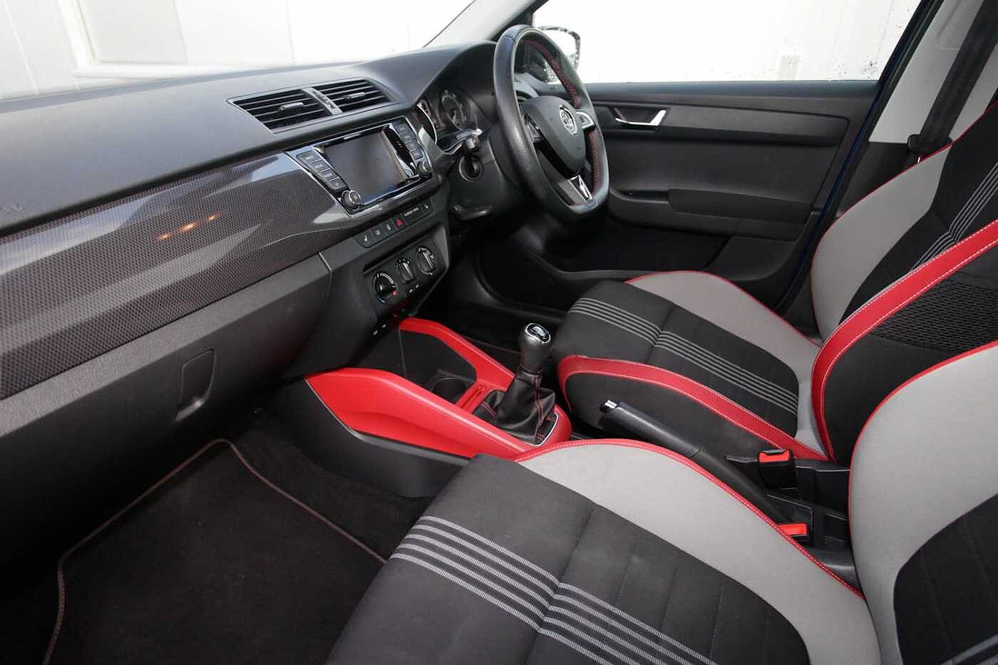 Used Skoda Fabia 2017 for sale - 77552116: Photo 2