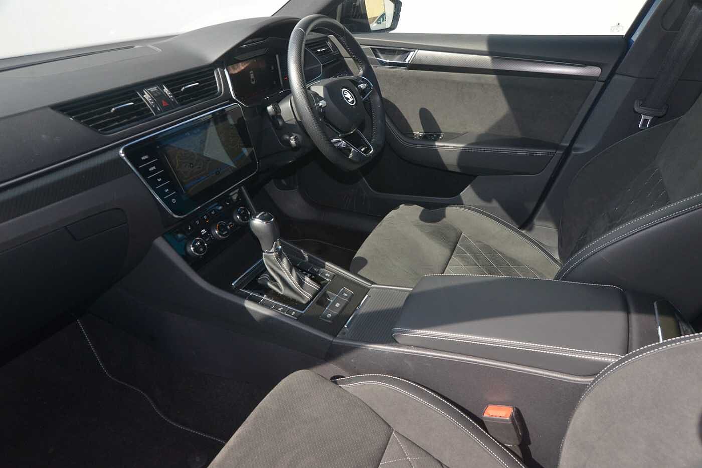 Used Skoda Superb 2023 for sale - 76676375: Photo 2