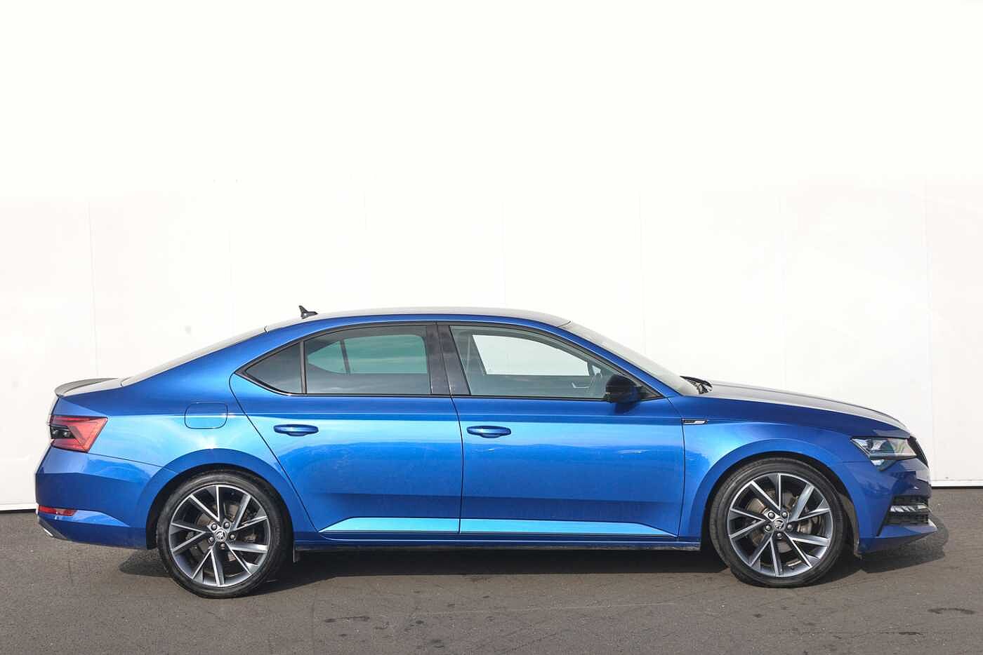 Used Skoda Superb 2023 for sale - 76676556: Photo 4