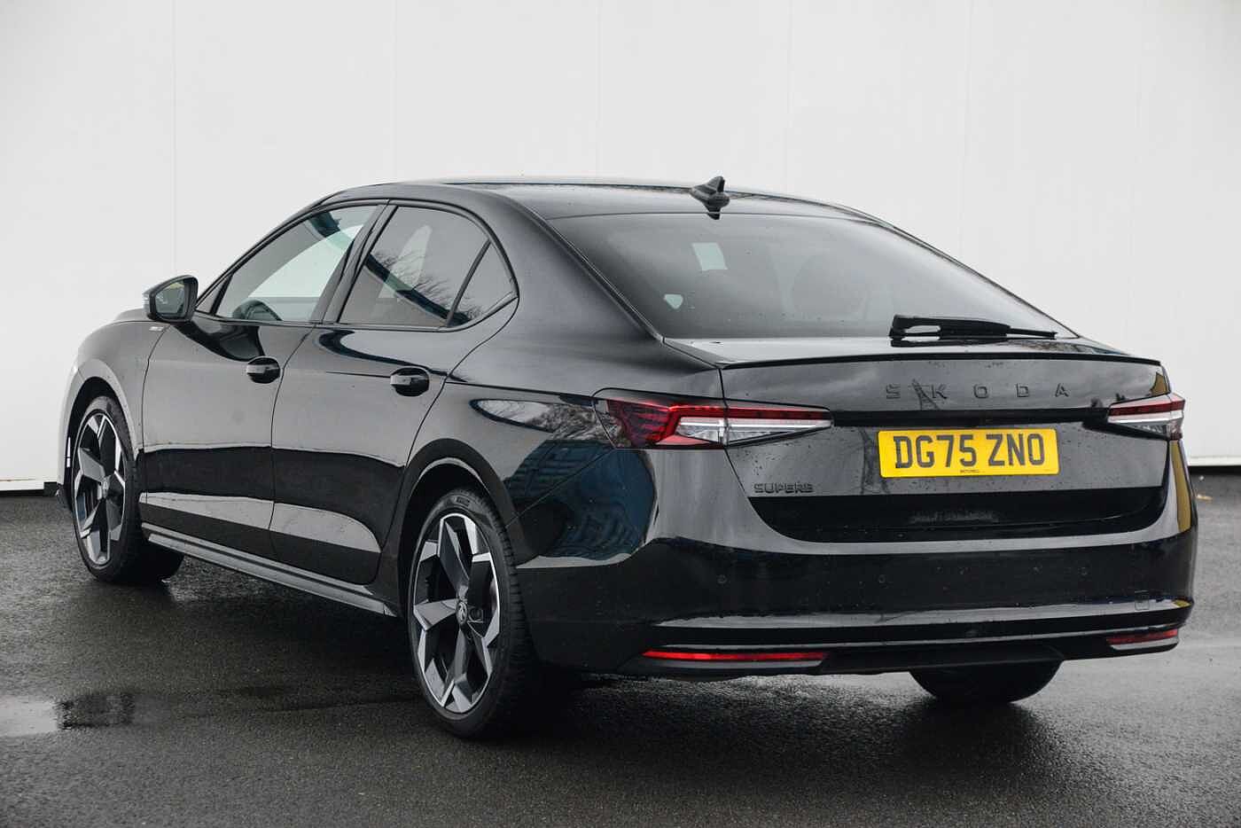 Used Skoda Superb 2025 for sale - 77653611: Photo 3