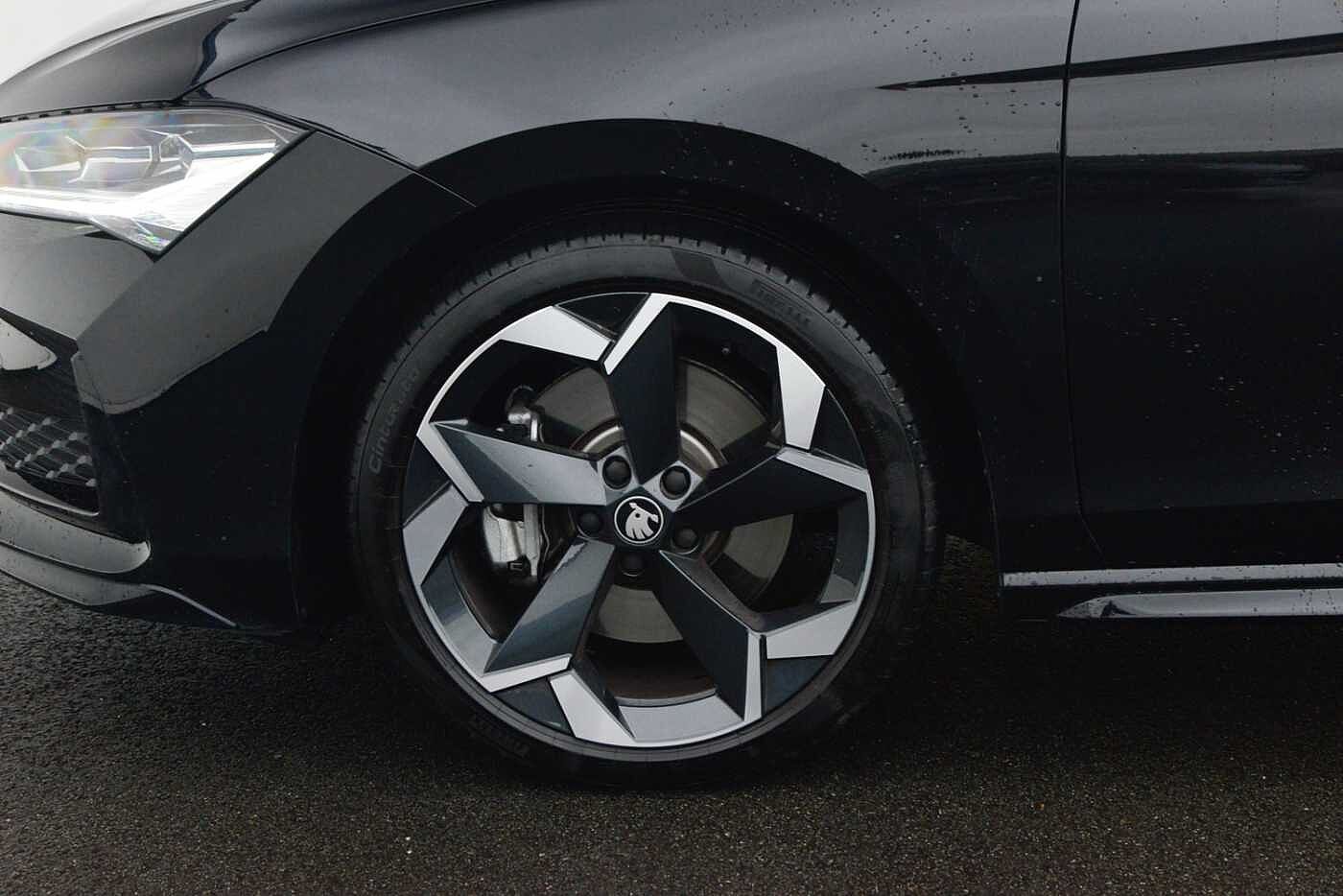 Used Skoda Superb 2025 for sale - 77653611: Photo 5