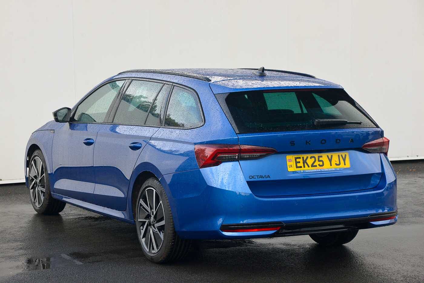 Used Skoda Octavia 2025 for sale - 76678052: Photo 3