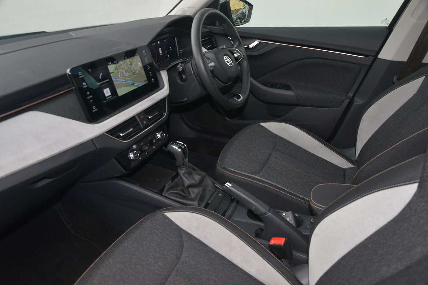 Used Skoda Kamiq 2024 for sale - 76677903: Photo 2