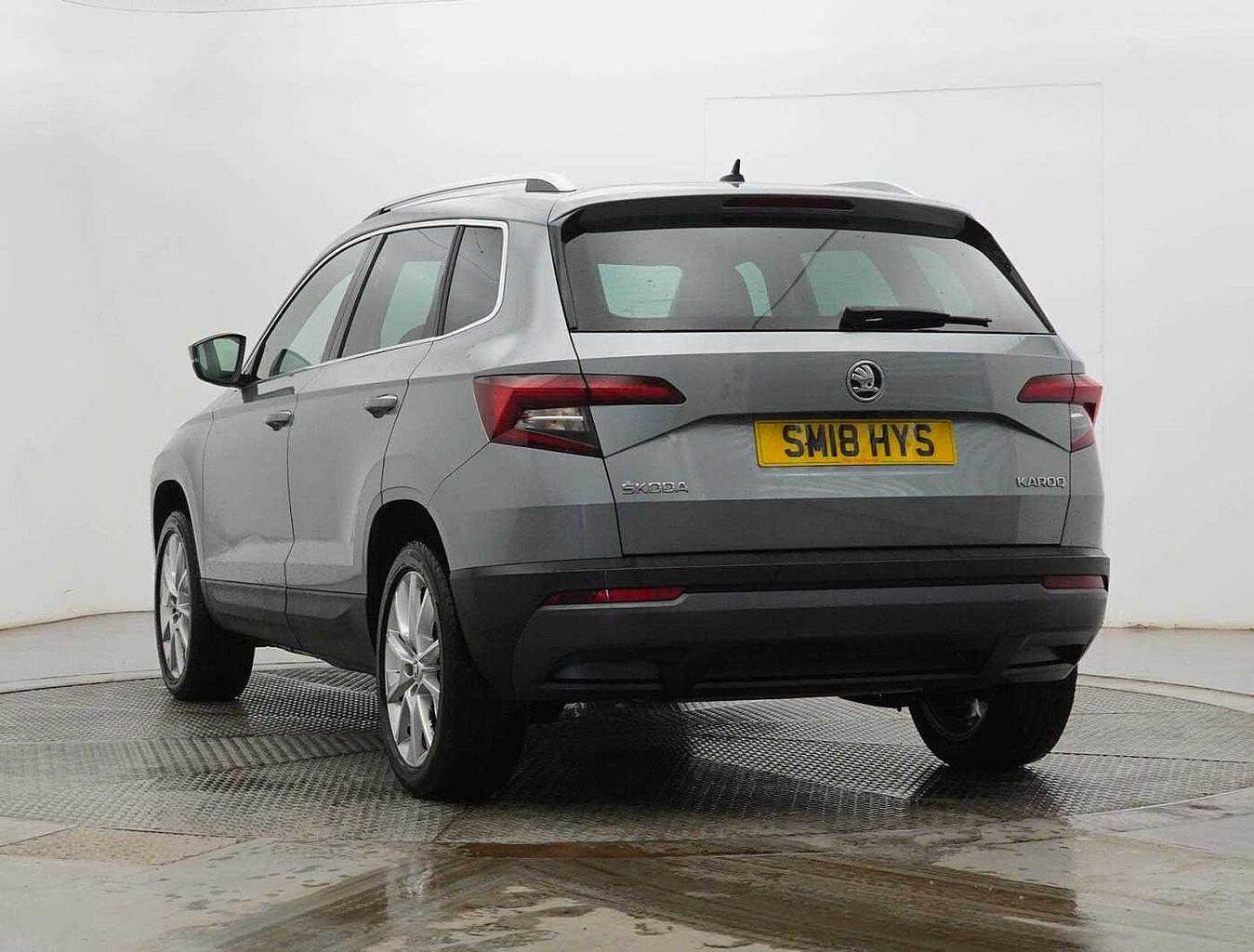 Used Skoda Karoq 2018 for sale - 77888038: Photo 3