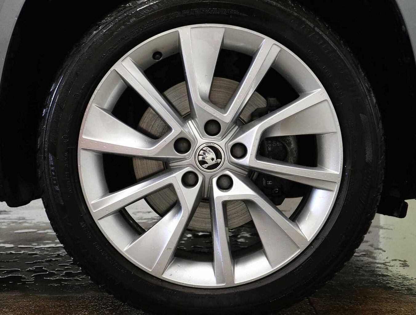 Used Skoda Karoq 2018 for sale - 77888038: Photo 5