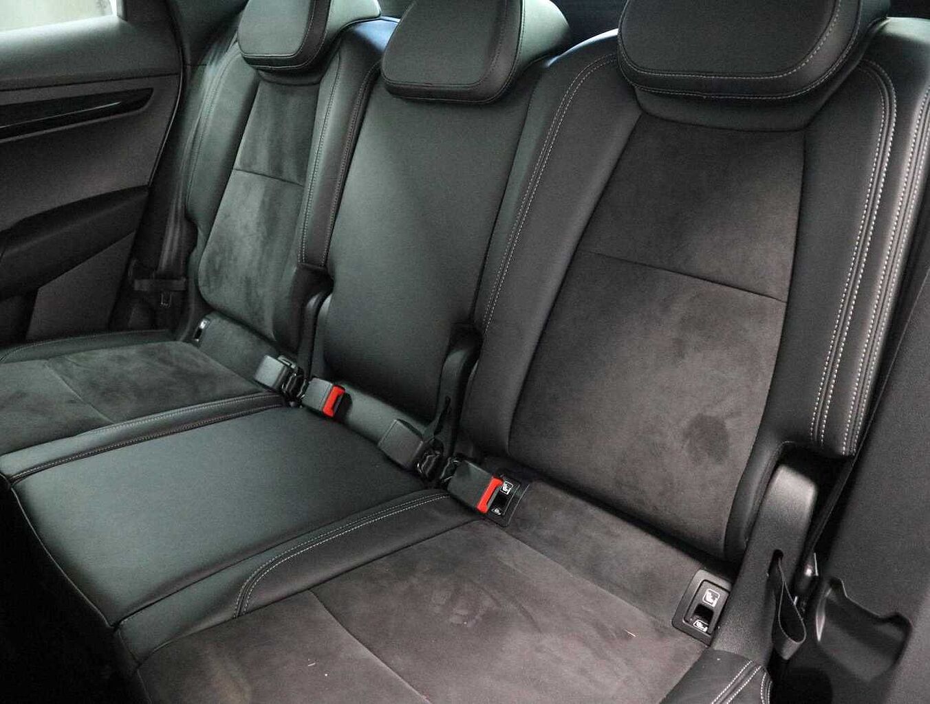 Used Skoda Karoq 2018 for sale - 77888038: Photo 7