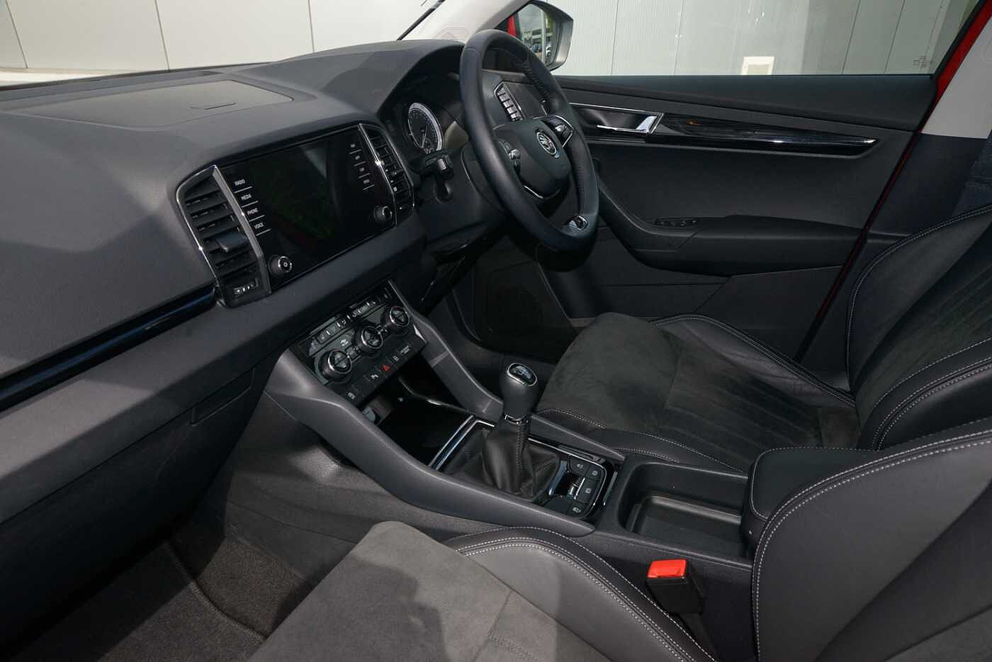 Used Skoda Karoq 2021 for sale - 76674266: Photo 2