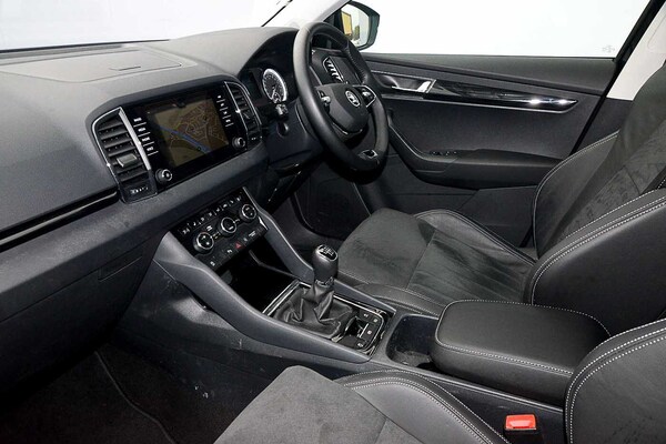 Used Skoda Karoq 2022 for sale - 76287482: Photo 2