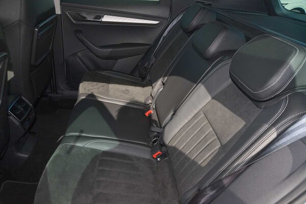 Used Skoda Karoq 2024 for sale - 76287468: Photo 10