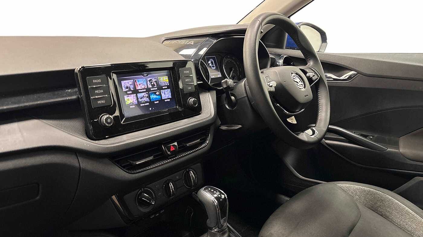 Used Skoda Fabia 2023 for sale - 77961539: Photo 2