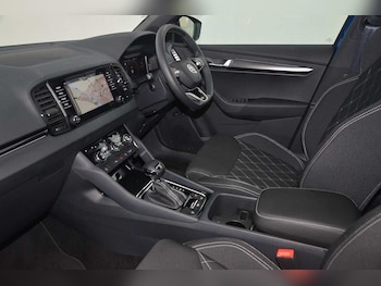 Used Skoda Karoq 2024 for sale - 76677000: Photo