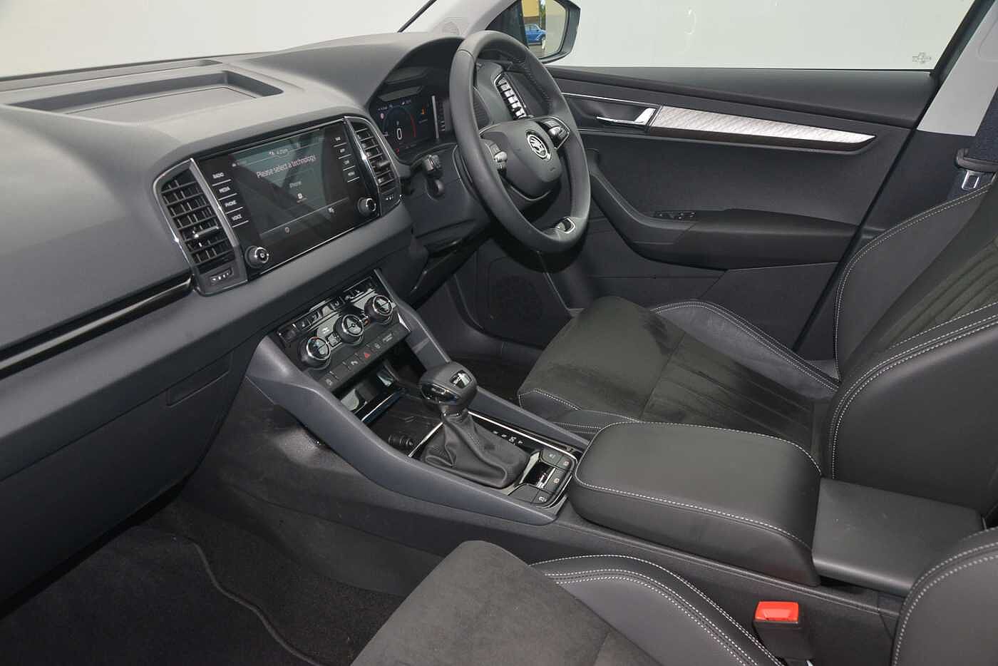 Used Skoda Karoq 2024 for sale - 76677001: Photo 2