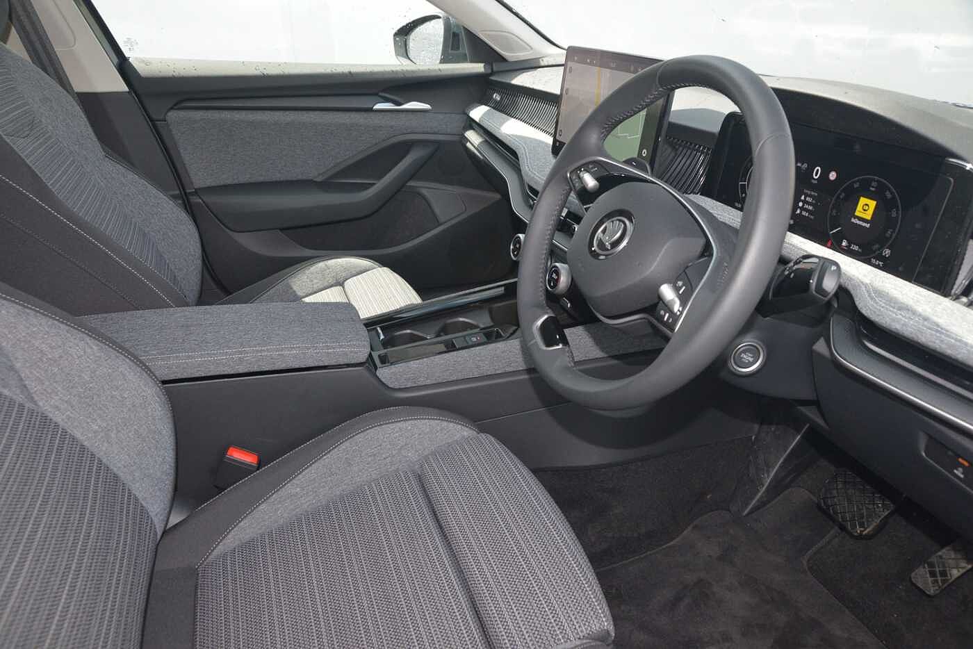 Used Skoda Superb 2024 for sale - 76677071: Photo 6