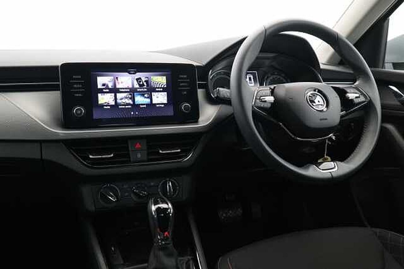 Used Skoda Kamiq 2022 for sale - 77257868: Photo 2