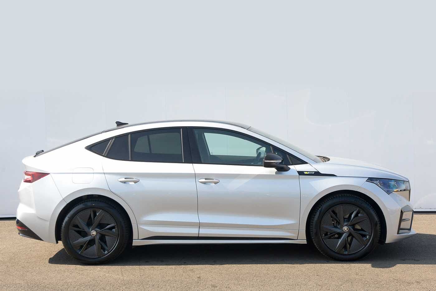 Used Skoda Enyaq 2023 for sale - 77515270: Photo 4