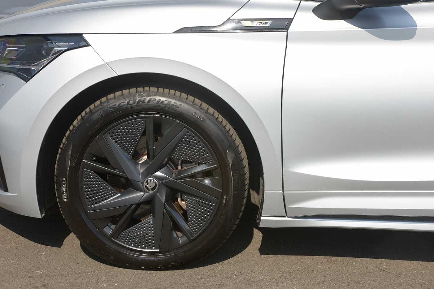 Used Skoda Enyaq 2023 for sale - 77515270: Photo 5