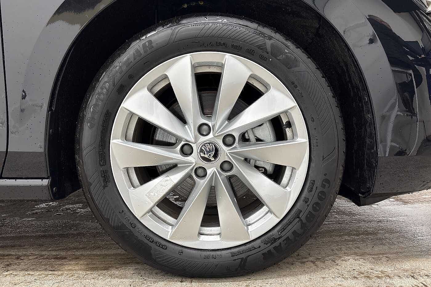 Used Skoda Superb 2024 for sale - 76692460: Photo 5