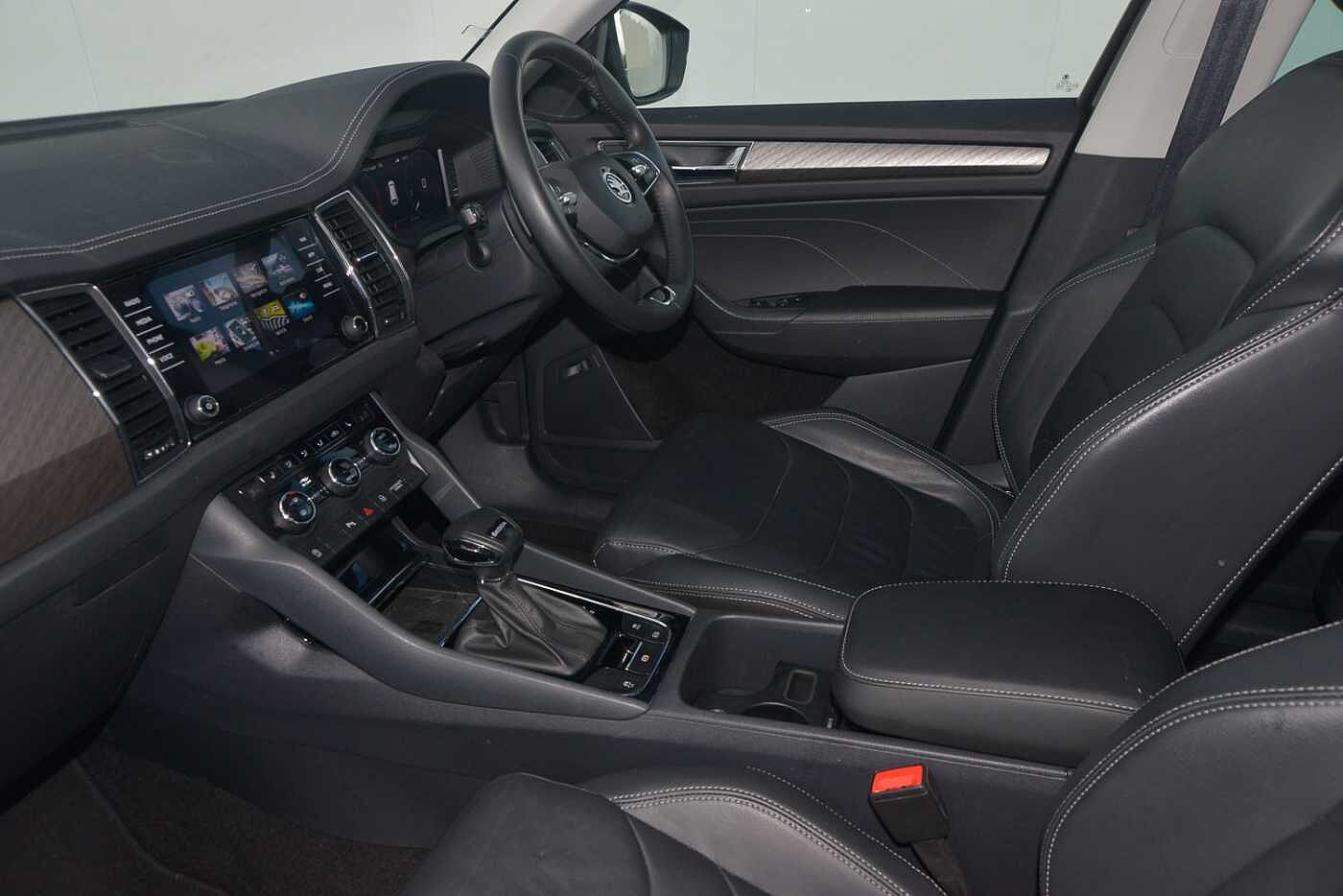 Used Skoda Kodiaq 2024 for sale - 76678142: Photo 2