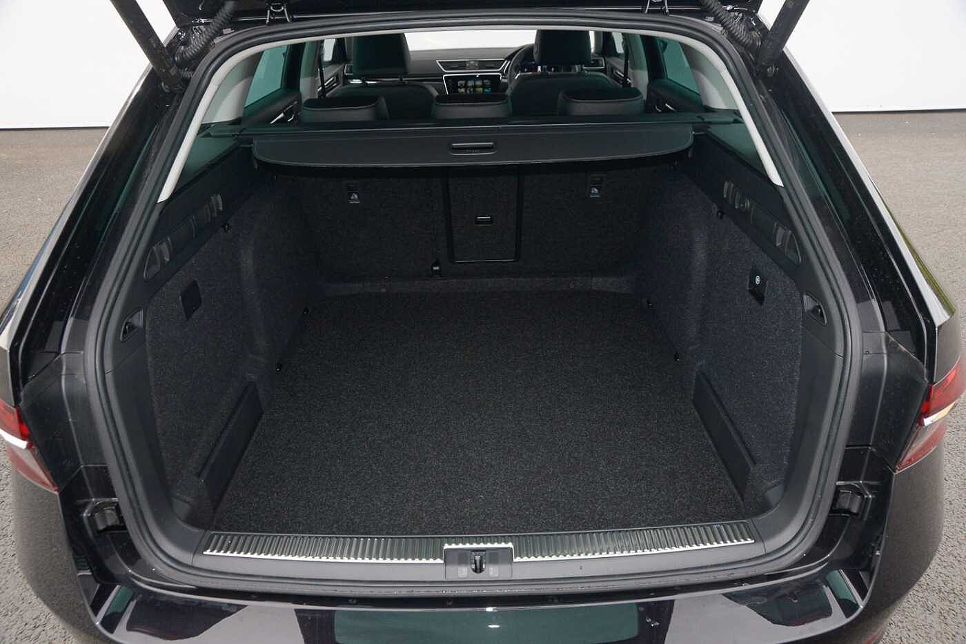 Used Skoda Superb 2024 for sale - 76774713: Photo 9