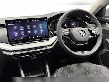 Used Skoda Octavia 2024 for sale - 76692438: Photo