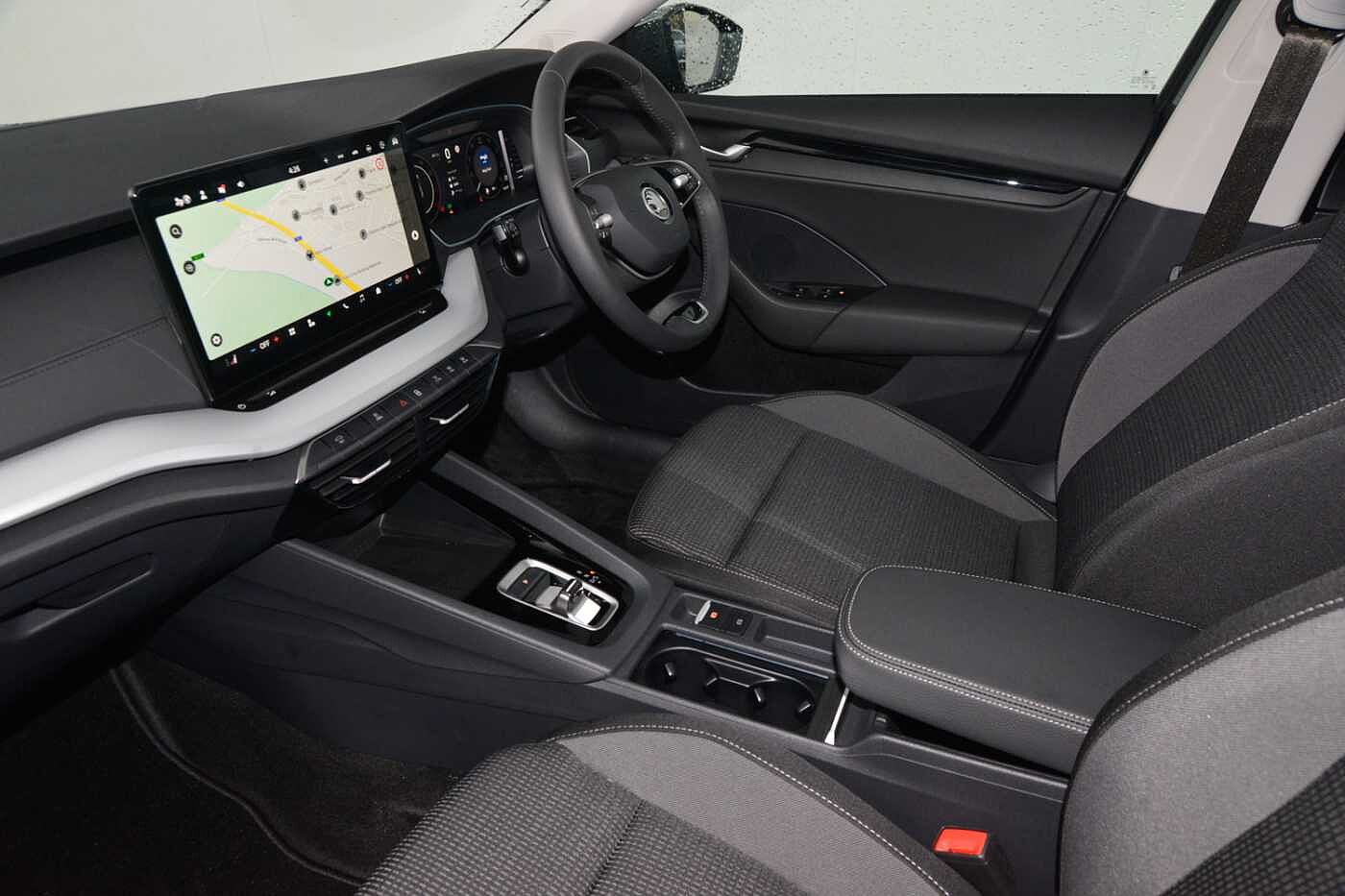 Used Skoda Octavia 2024 for sale - 76746520: Photo 2