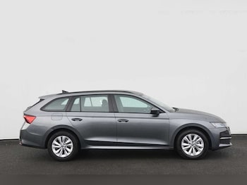 Used Skoda Octavia 2024 for sale - 76746520: Photo