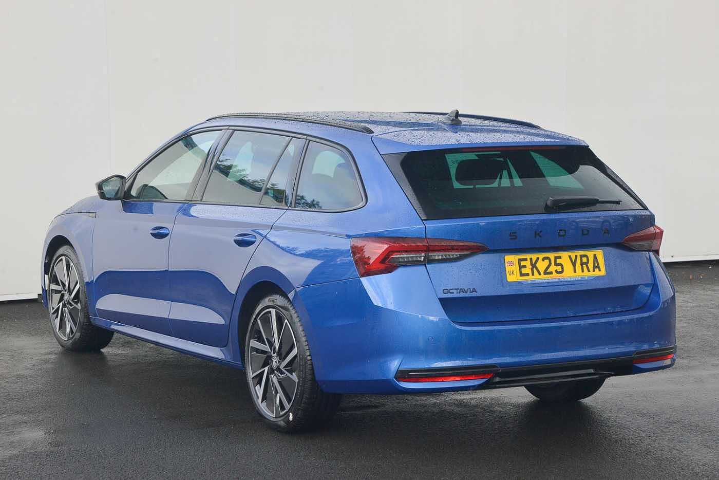 Used Skoda Octavia 2025 for sale - 76678204: Photo 3