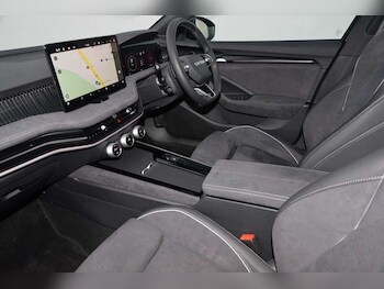 Used Skoda Superb 2025 for sale - 78141155: Photo