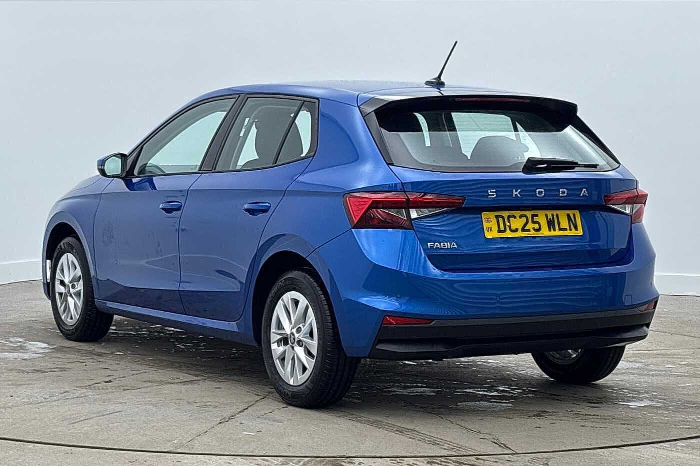 Used Skoda Fabia 2025 for sale - 77931600: Photo 3