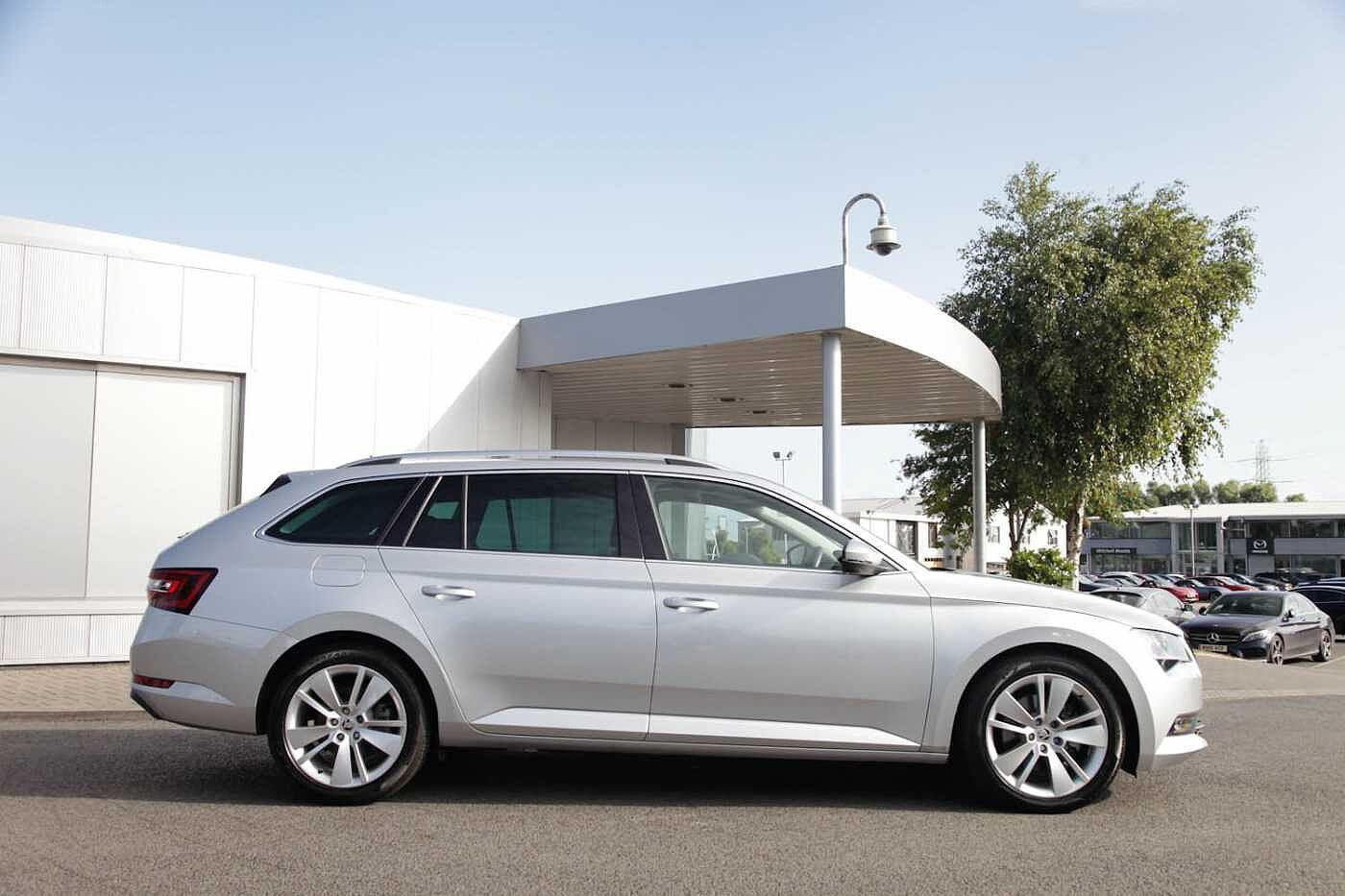 Used Skoda Superb 2017 for sale - 77316838: Photo 4